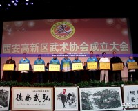 植物大戰(zhàn)僵尸OL最新版：開(kāi)啟全民大戰(zhàn)僵尸新篇章